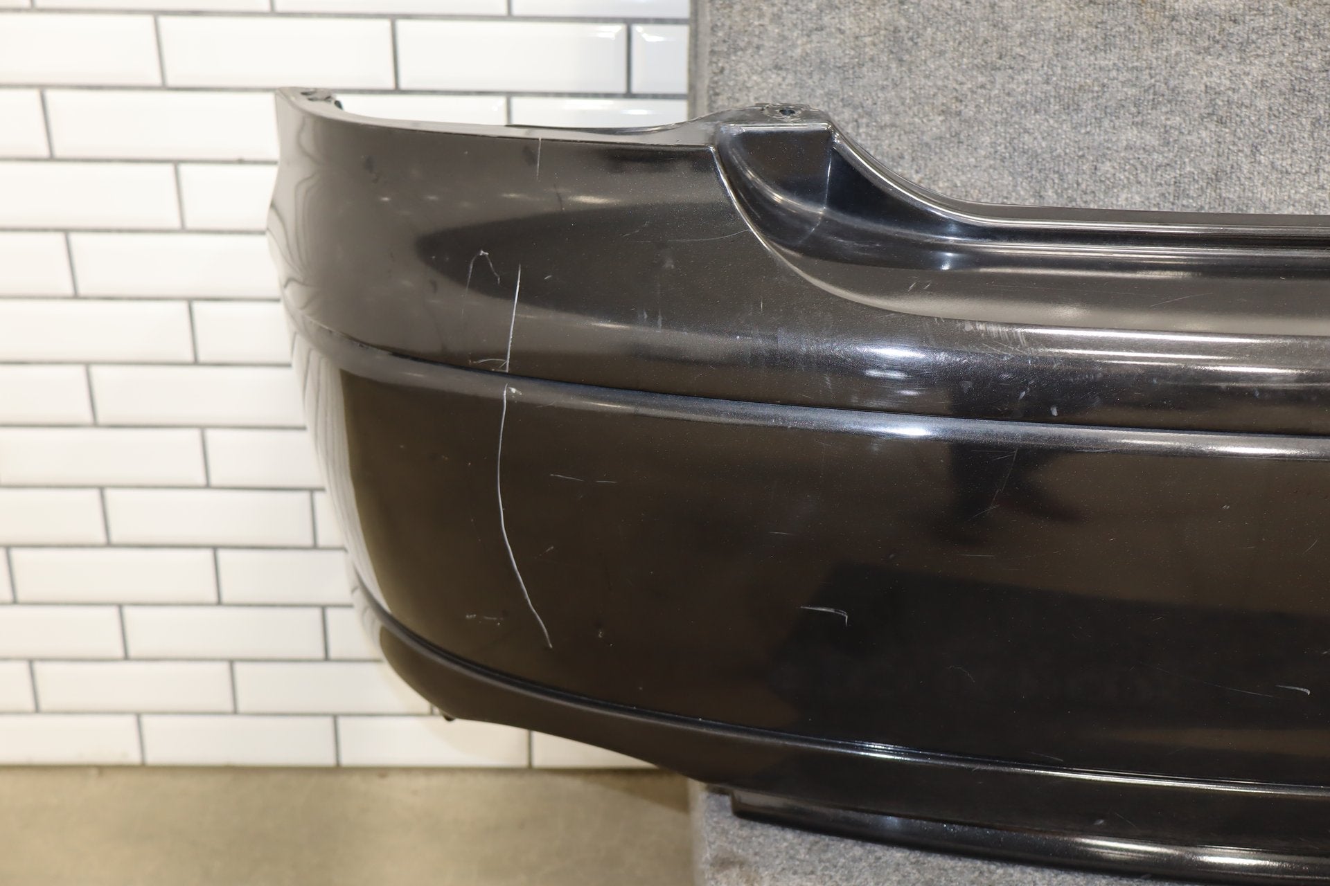 2004 Pontiac GTO Rear Bumper Assembly - Single Exhaust Cutout Phantom Black 41