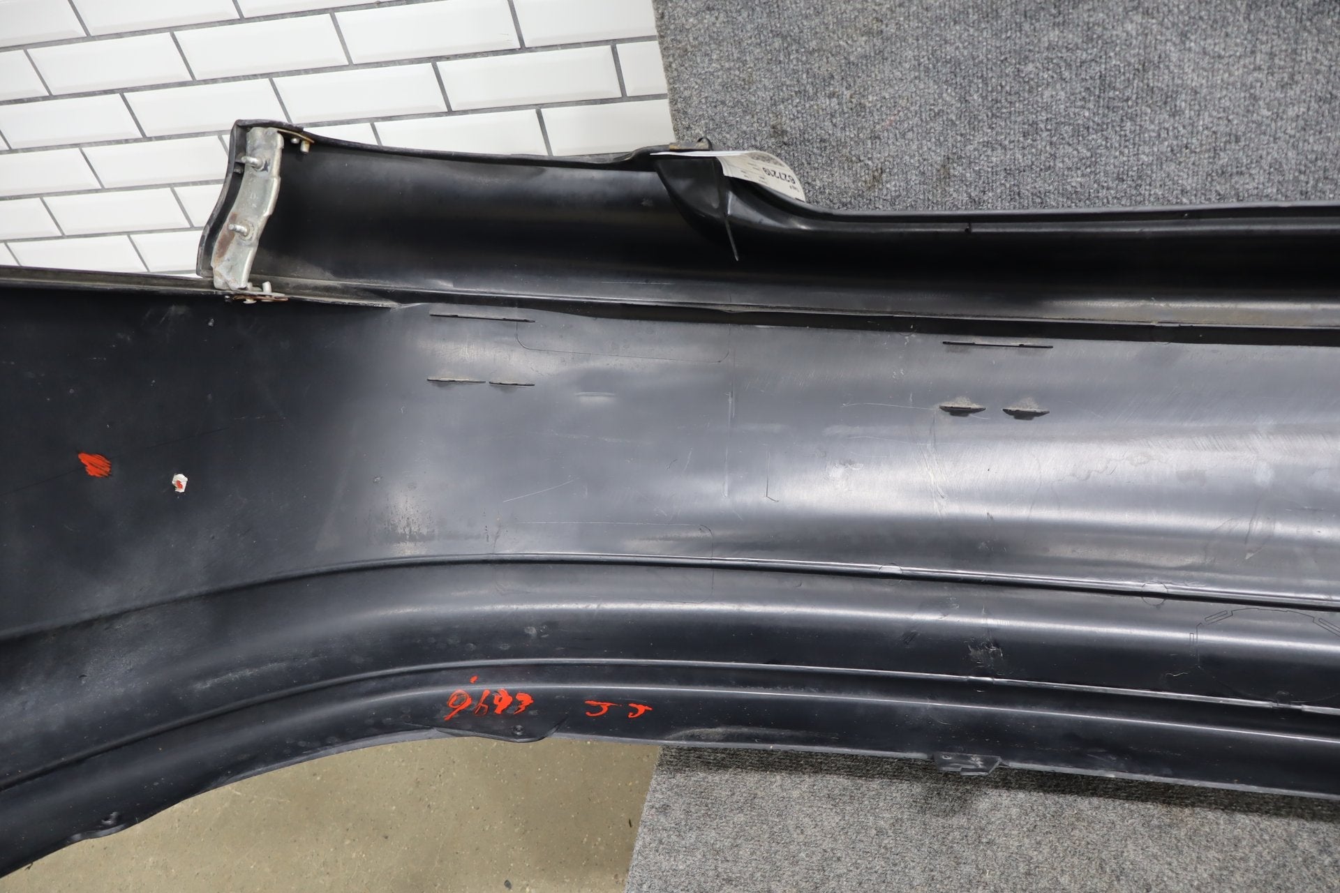2004 Pontiac GTO Rear Bumper Assembly - Single Exhaust Cutout Phantom Black 41