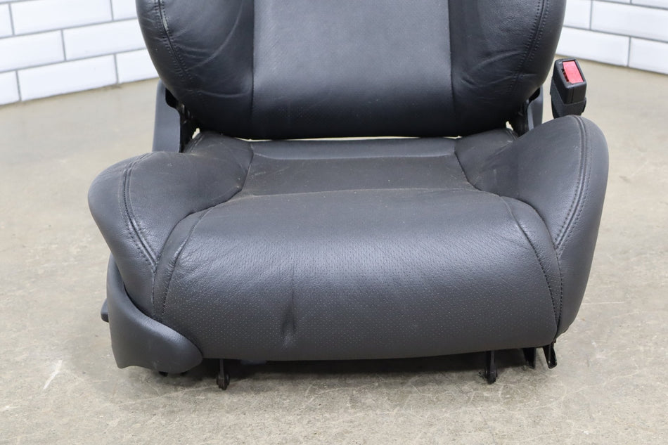 2004 Pontiac GTO Right Front Seat Leather Black 812 92146835