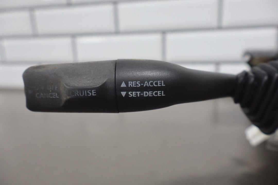 2004 Pontiac GTO Steering Column