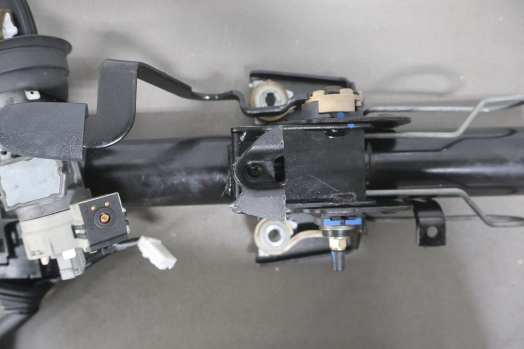 2004 Pontiac GTO Steering Column