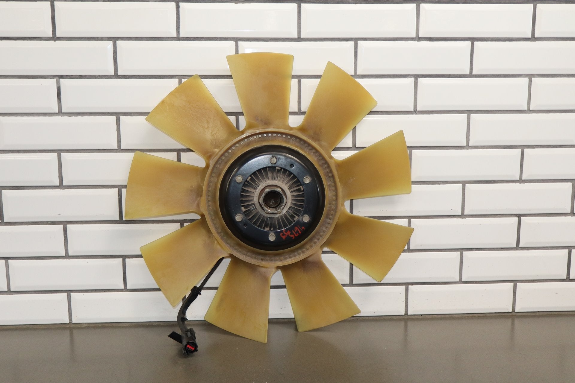 2004 Ram 1500 5.7L Hemi Fan Clutch with Fan Assembly OEM