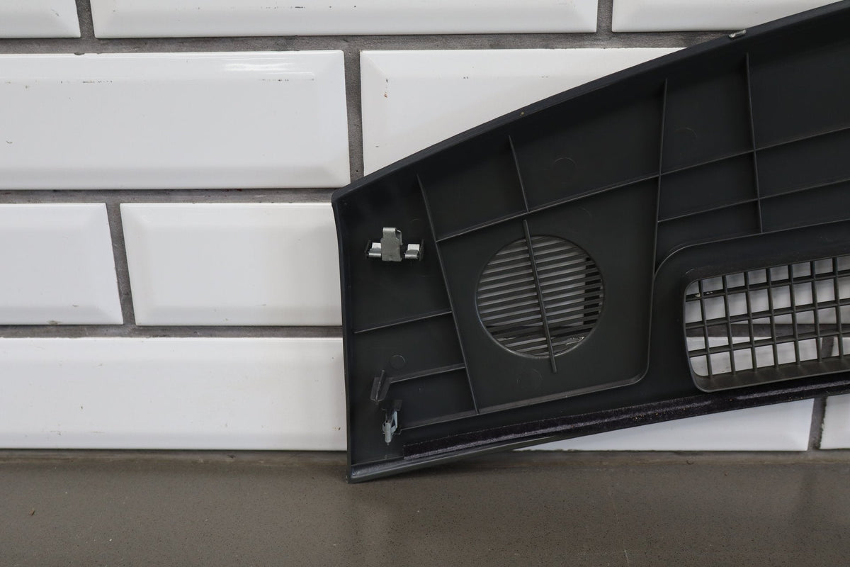 2004 Ram 1500 Dash Defroster Vent OEM