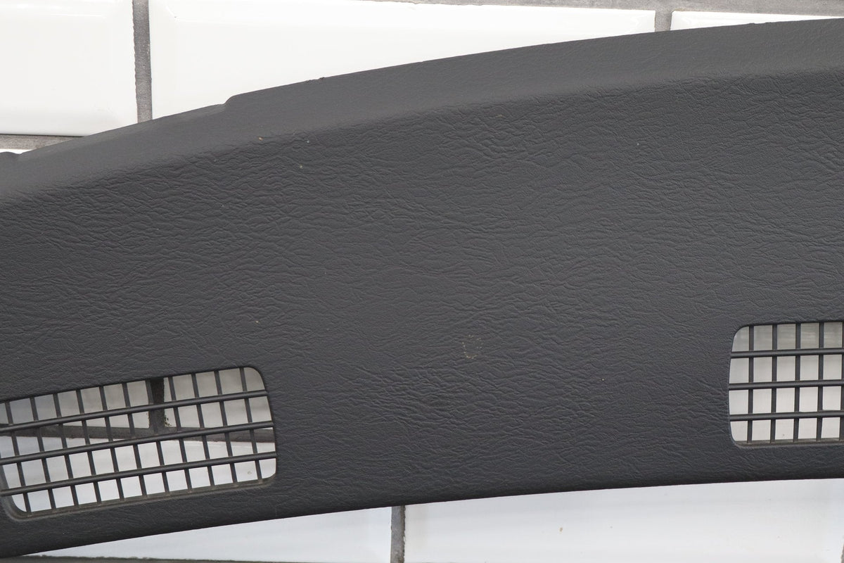 2004 Ram 1500 Dash Defroster Vent OEM
