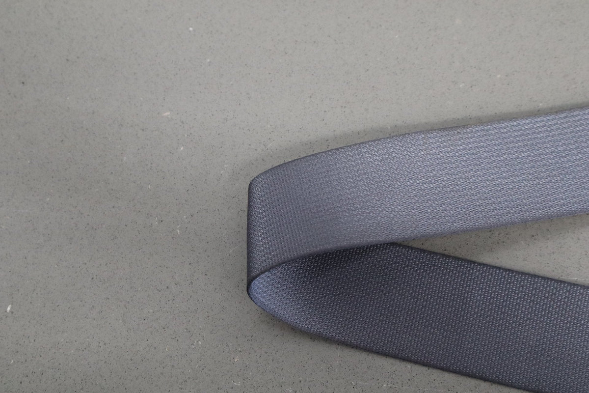 2004 Ram 1500 Left Front Seat Belt Dark Slate Gray DV