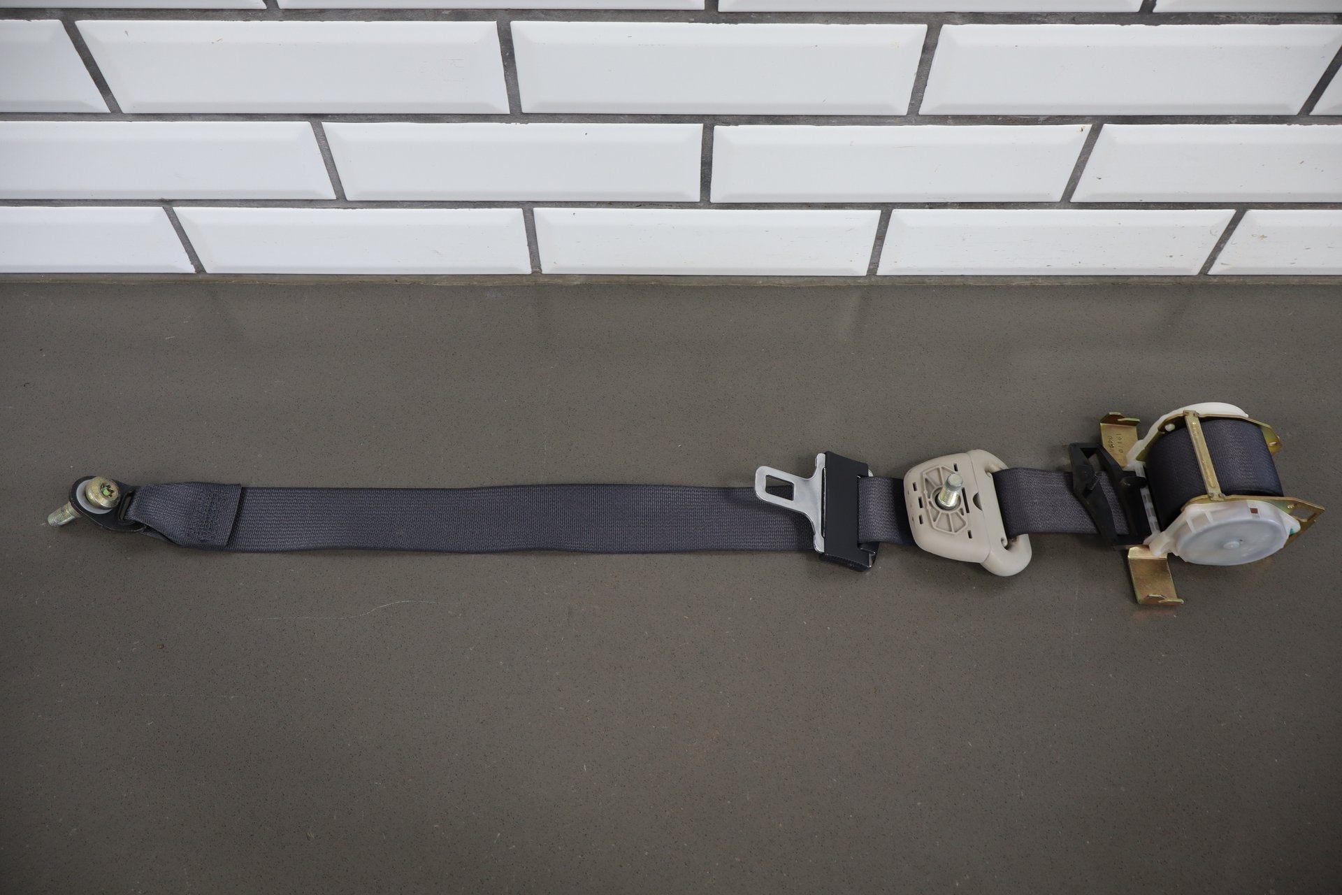 2004 Ram 1500 Left Rear Seat Belt Dark Slate Gray DV