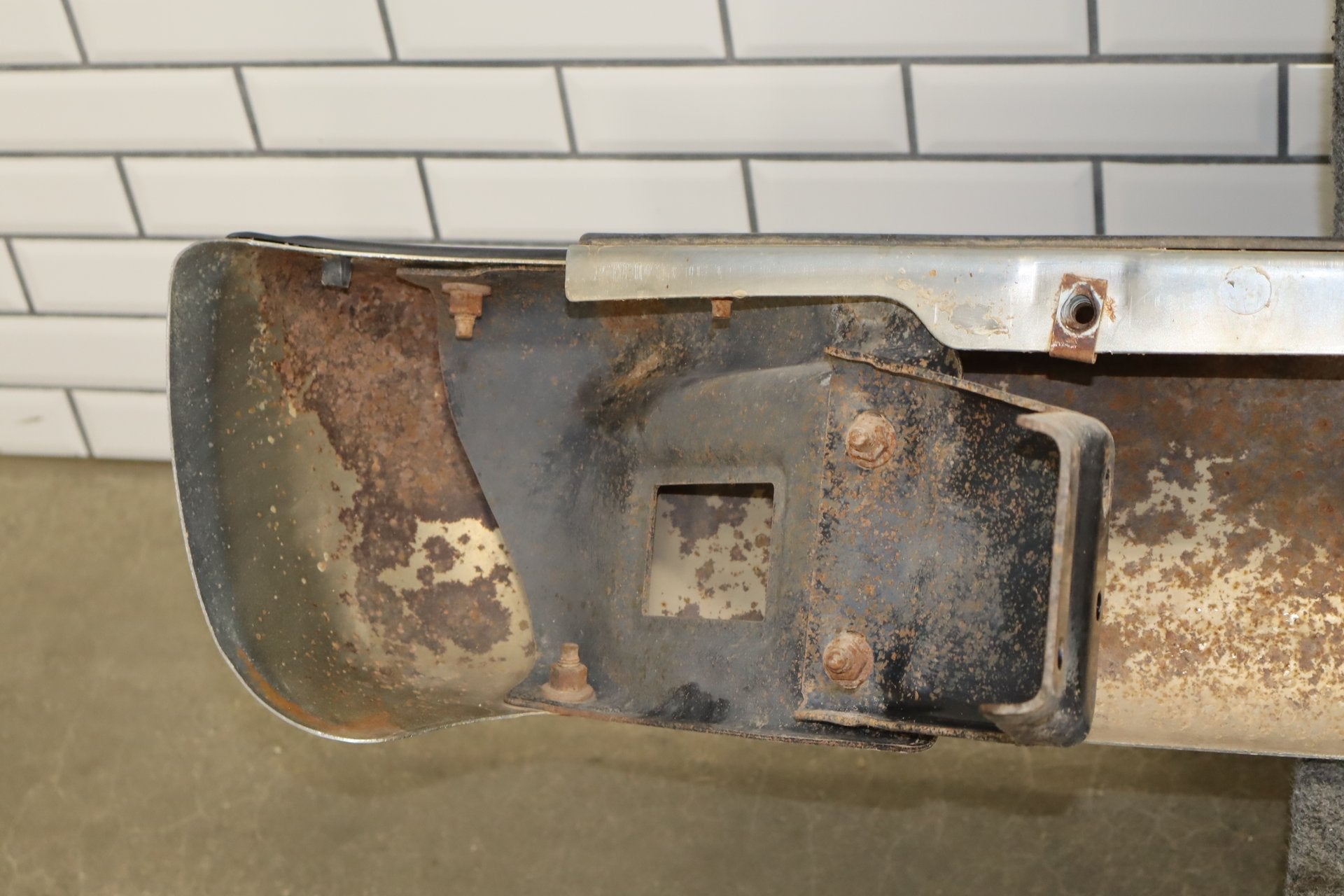 2004 Ram 1500 Rear Bumper Light Almond Pearl 6F4