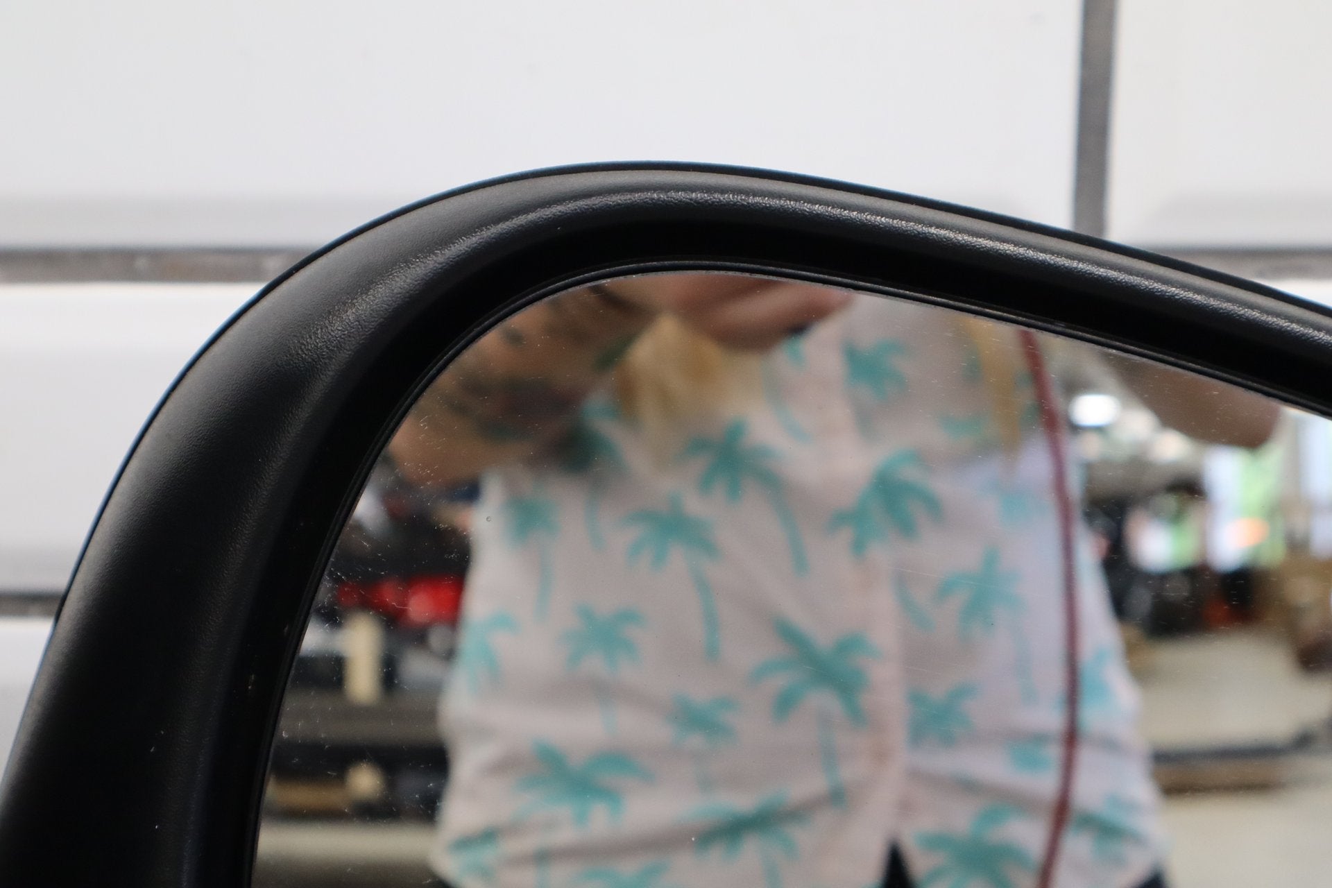 2004 Ram 1500 Right Door Mirror Light Almond Pearl 6F4