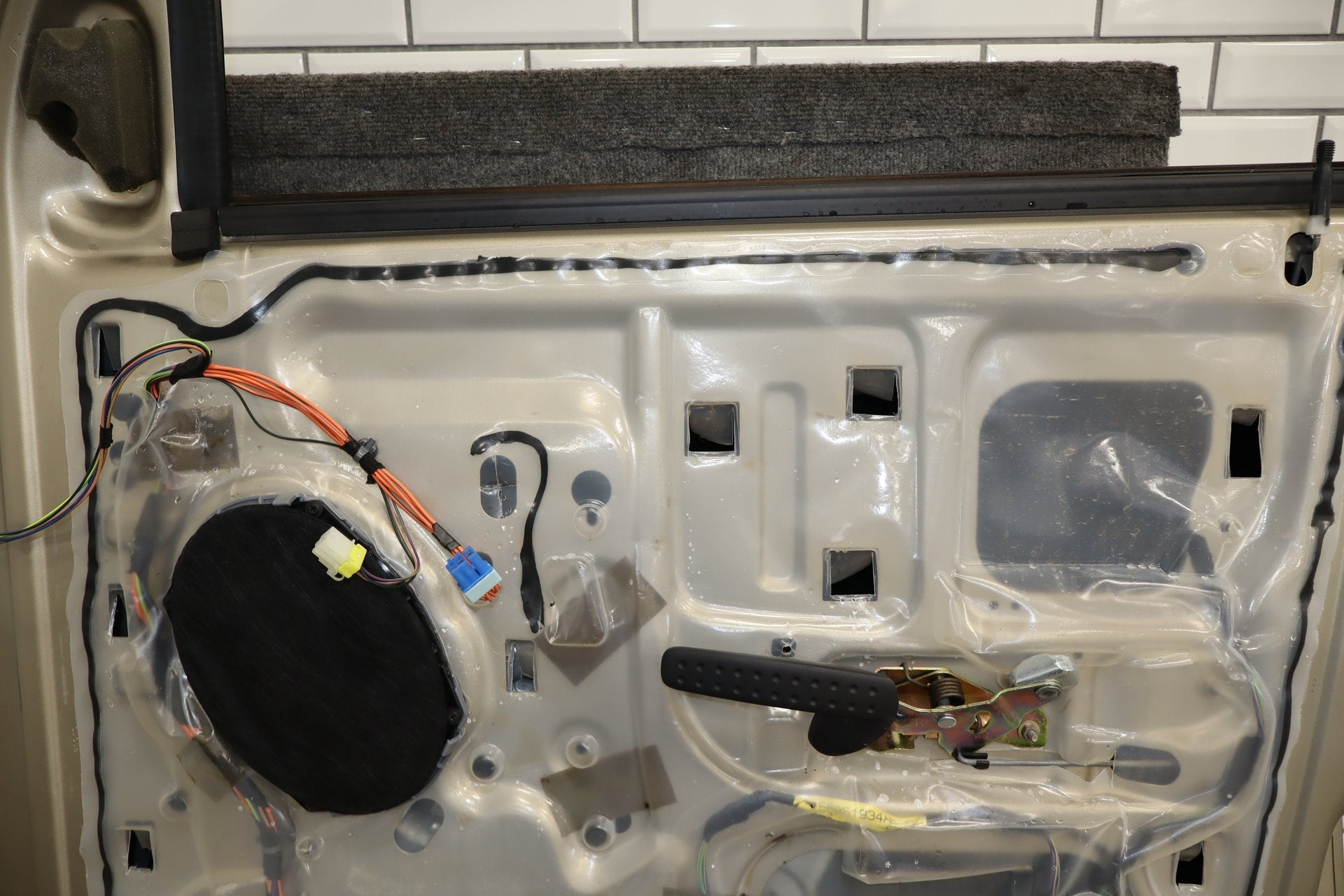 2004 Ram 1500 Right Front Door Light Almond Pearl 6F4