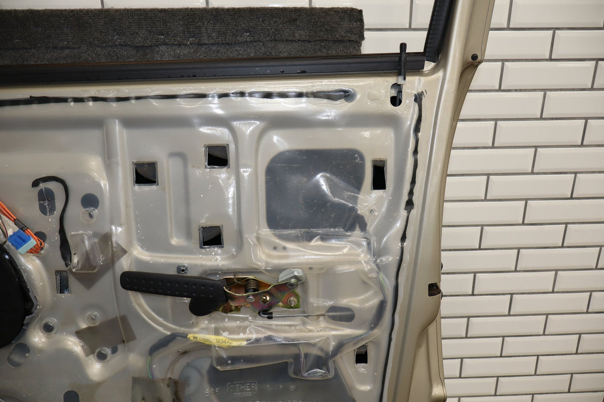 2004 Ram 1500 Right Front Door Light Almond Pearl 6F4