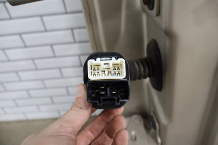 2004 Ram 1500 Right Front Door Light Almond Pearl 6F4