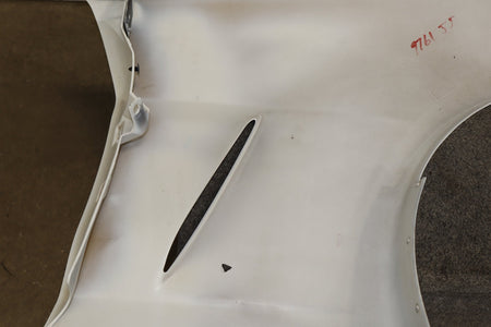 2005-13 Chevrolet Corvette C6 Base Left Driver Front Fender Artic White