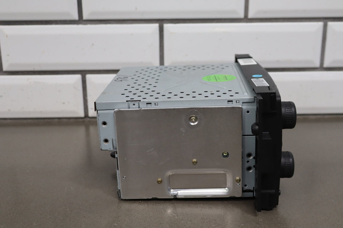2005-2006 Chevrolet Corvette Radio 15286444 OEM |UNTESTED