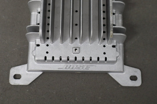 2005 - 2006 Chevrolet Corvette Radio Amplifier 15270620 OEM