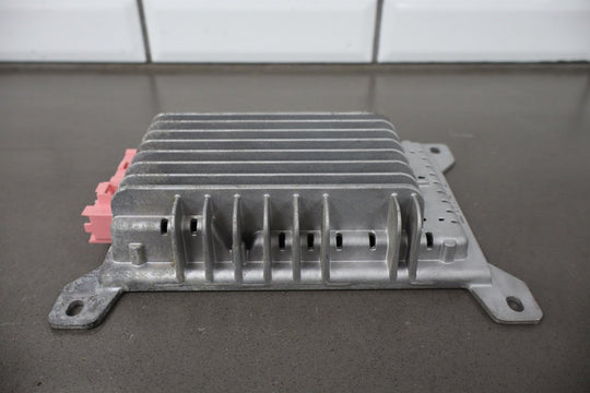 2005 - 2006 Chevrolet Corvette Radio Amplifier 15270620 OEM