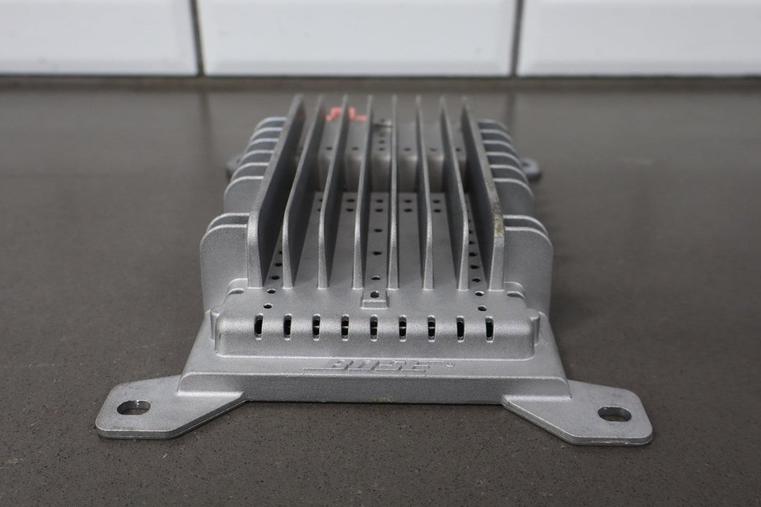 2005 - 2006 Chevrolet Corvette Radio Amplifier 15270620 OEM