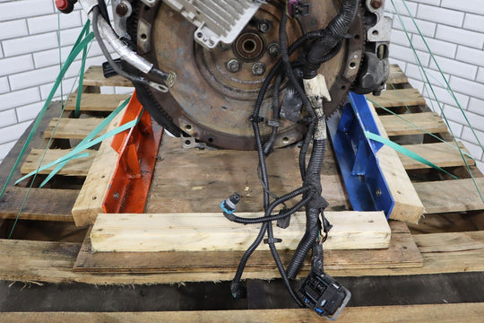 2005 - 2006 Chevy 6.0L V8 LS2 Engine Dropout W/Accessories *Video Tested*