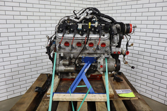 2005 - 2006 Chevy 6.0L V8 LS2 Engine Dropout W/Accessories *Video Tested*