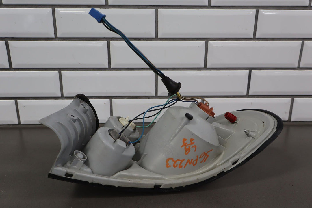 2005 - 2006 Pontiac GTO Left Tail Light 92146794 OEM *Heat Cracking*