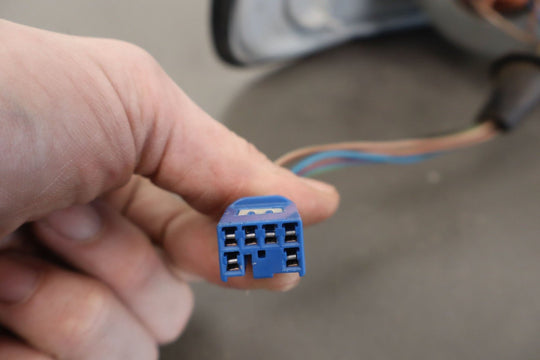 2005 - 2006 Pontiac GTO Right Tail Light 92146793 OEM