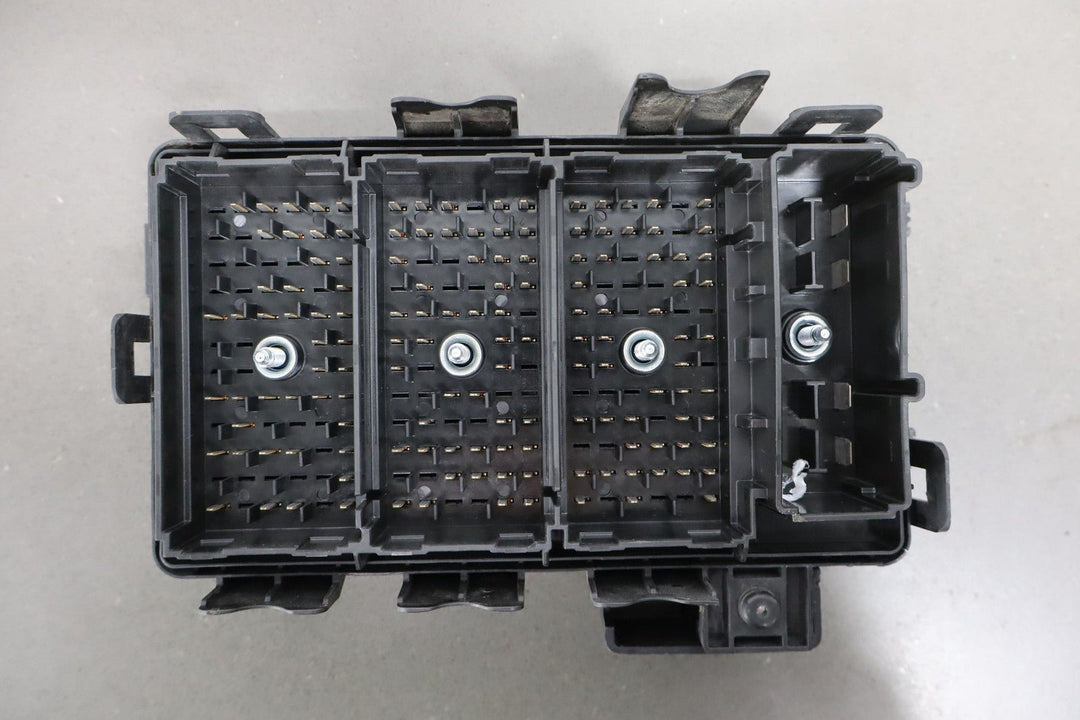 2005 - 2007 C6 Corvette Engine Fuse Relay Junction Box