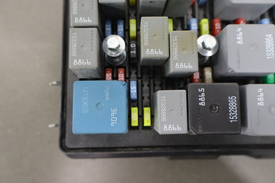 2005 - 2007 C6 Corvette Engine Fuse Relay Junction Box