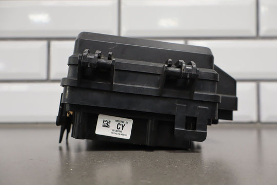2005 - 2007 C6 Corvette Engine Fuse Relay Junction Box