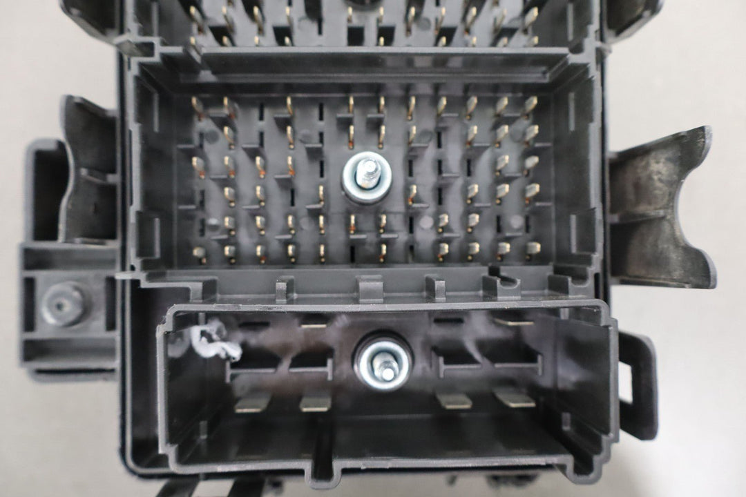 2005 - 2007 C6 Corvette Engine Fuse Relay Junction Box