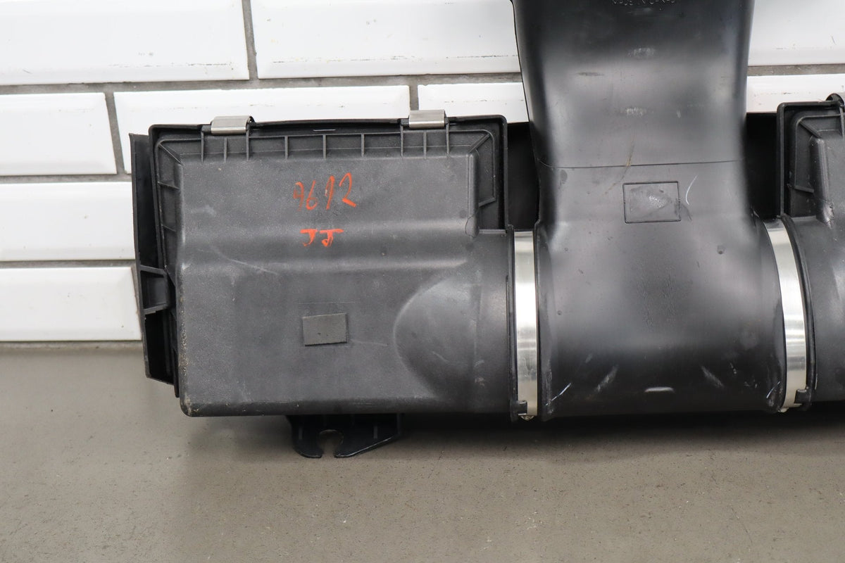 2005-2007 Chevrolet Corvette C6 Modified Air Cleaner