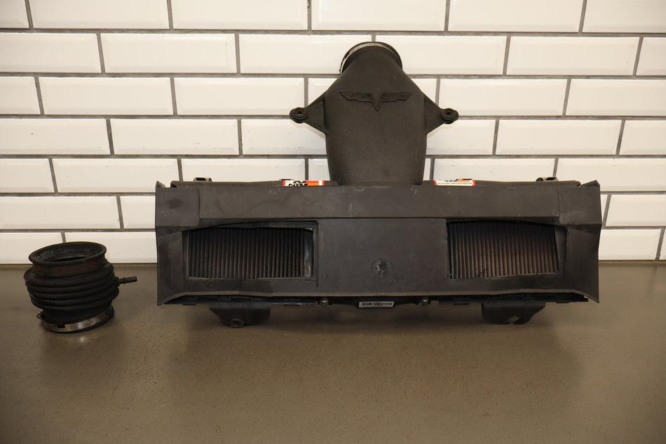 2005-2007 Chevrolet Corvette C6 Modified Air Cleaner