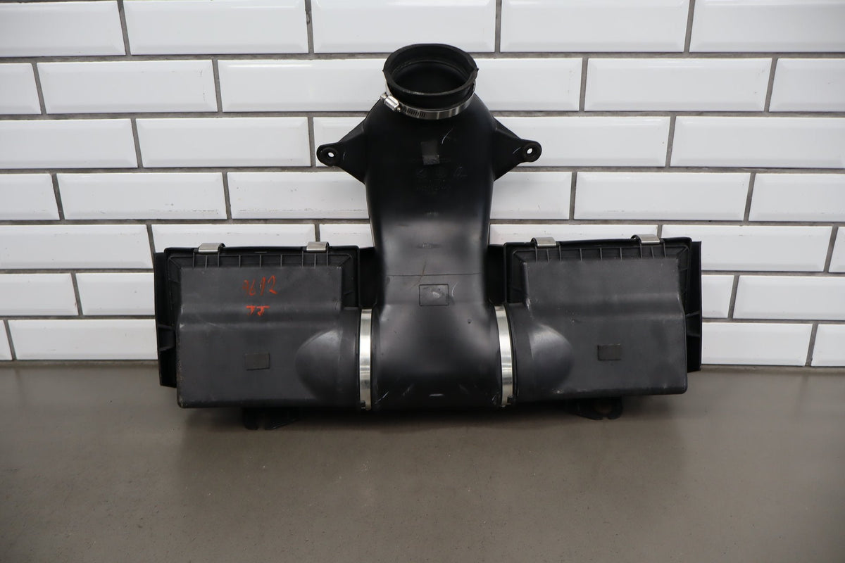 2005-2007 Chevrolet Corvette C6 Modified Air Cleaner