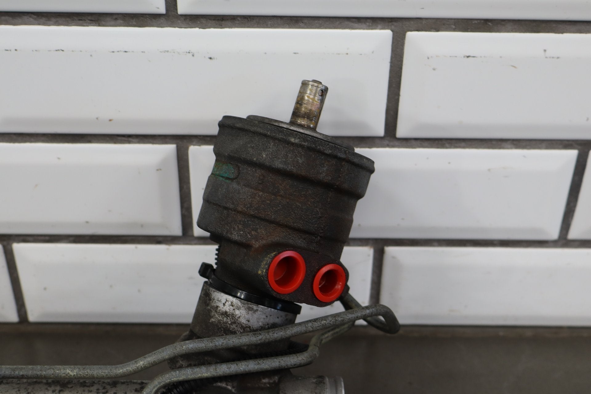 2005-2007 Chevrolet Corvette C6 Steering Gear 19330447