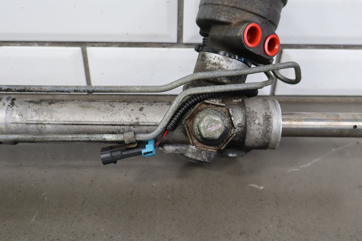 2005-2007 Chevrolet Corvette C6 Steering Gear 19330447