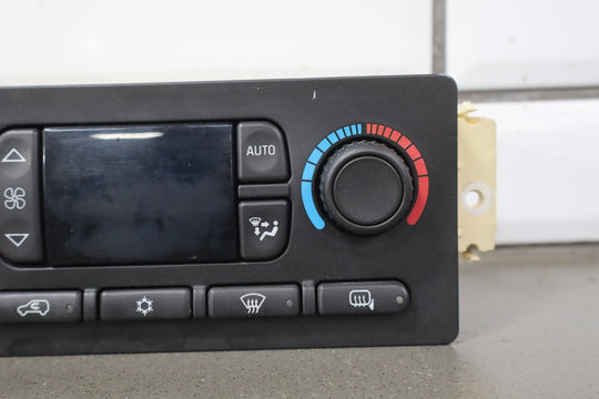 2005 - 2007 Chevrolet Silverado 2500 Climate Control 15855849 OEM