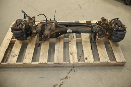 2005-2007 Ford F-250 F-350 Super Duty Front Axle Assembly Dana 60 3.73 OEM