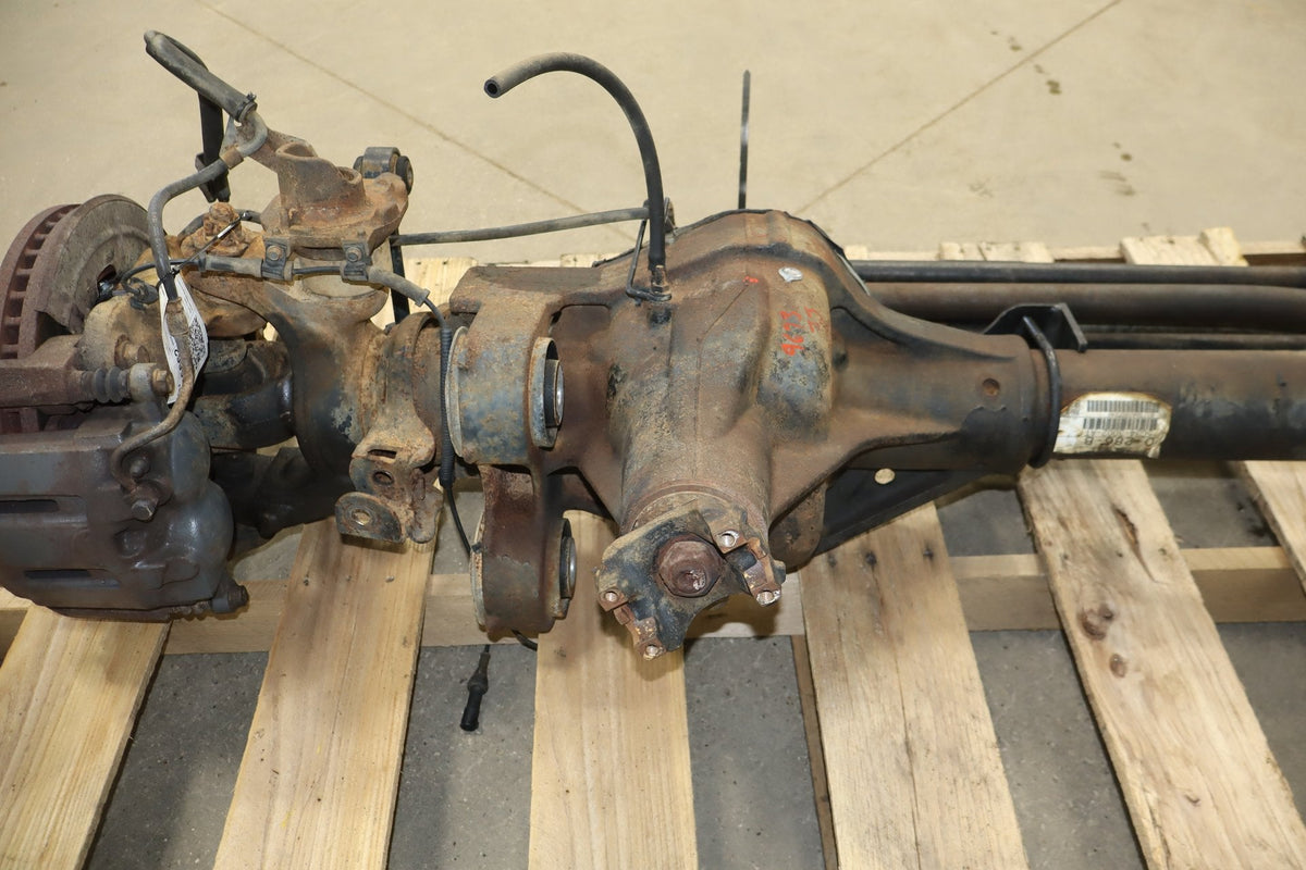 2005-2007 Ford F-250 F-350 Super Duty Front Axle Assembly Dana 60 3.73 OEM