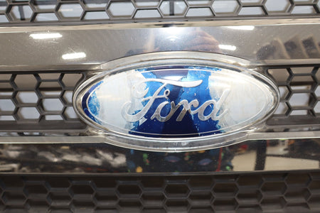 2005-2007 Ford F-250 Super Duty Lariat OEM Chrome Grille 5C3Z8200BAA