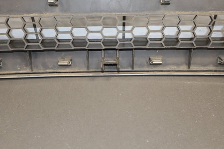 2005-2007 Ford F-250 Super Duty Lariat OEM Chrome Grille 5C3Z8200BAA
