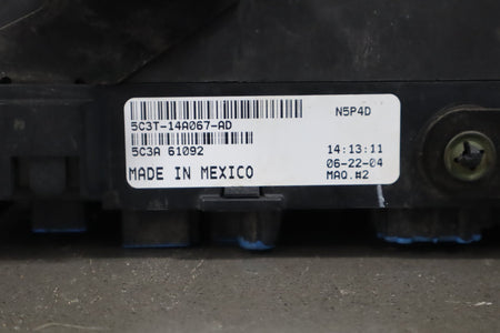 2005-2007 Ford F250 F350 Super Duty Cabin Fuse Box 5C3T-14A067-AD OEM