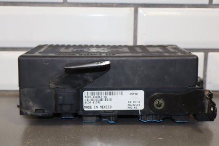 2005-2007 Ford F250 F350 Super Duty Cabin Fuse Box 5C3T-14A067-AD OEM