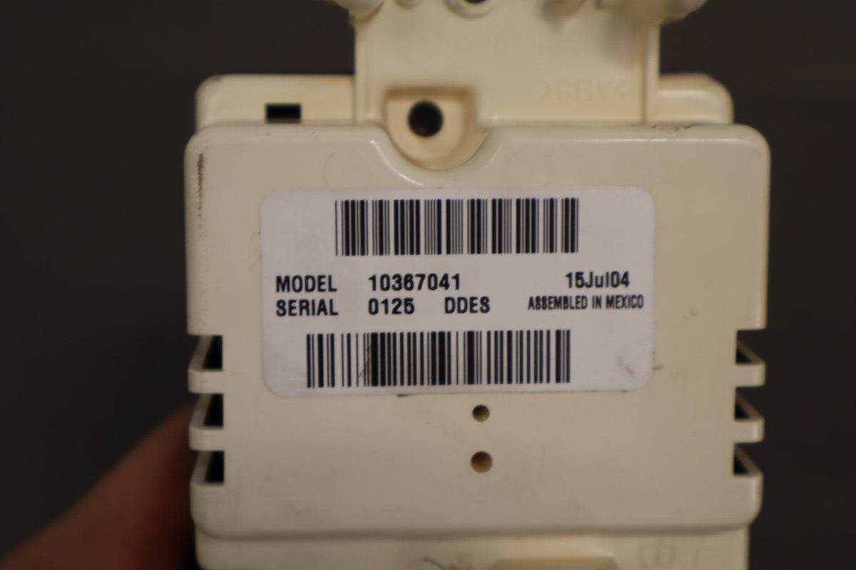 2005-2007 GMC Sierra 2500 Climate Control 15855848 OEM