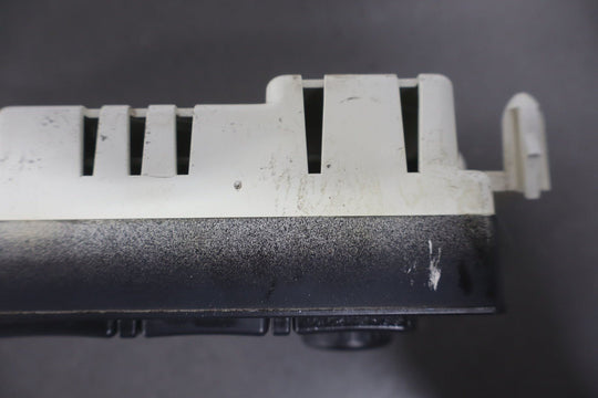 2005 - 2007 GMC Yukon Climate Control 15855848 OEM GMT800