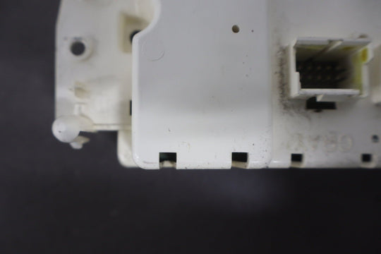 2005 - 2007 GMC Yukon Climate Control 15855848 OEM GMT800