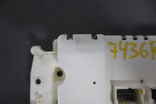 2005 - 2007 GMC Yukon Climate Control 15855848 OEM GMT800