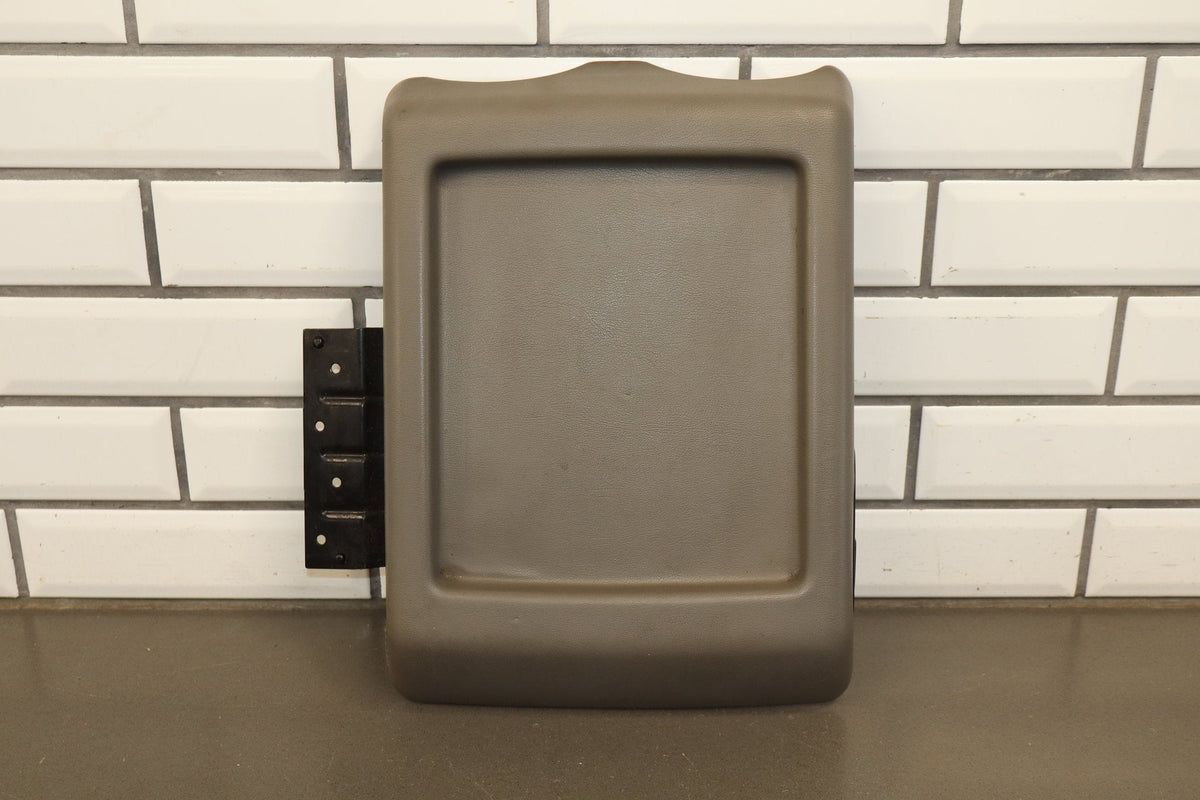 2005-2007 Hummer H2 - Console Lid Wheat 89042128