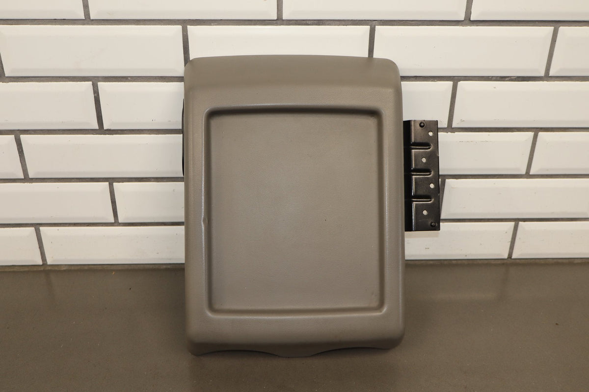 2005-2007 Hummer H2 - Console Lid Wheat 89042128