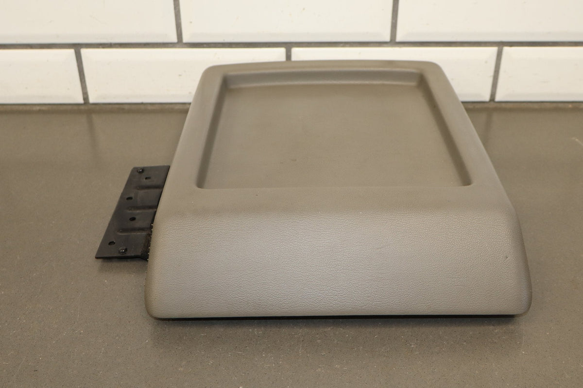 2005-2007 Hummer H2 - Console Lid Wheat 89042128