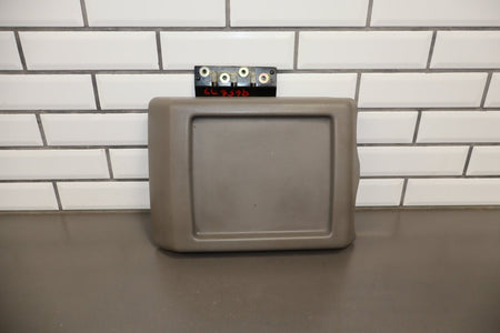 2005-2007 Hummer H2- Console Lid Wheat 89042128