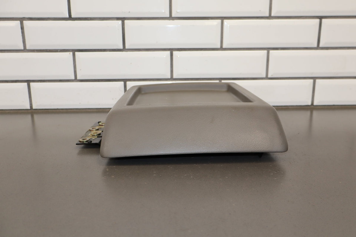 2005-2007 Hummer H2- Console Lid Wheat 89042128