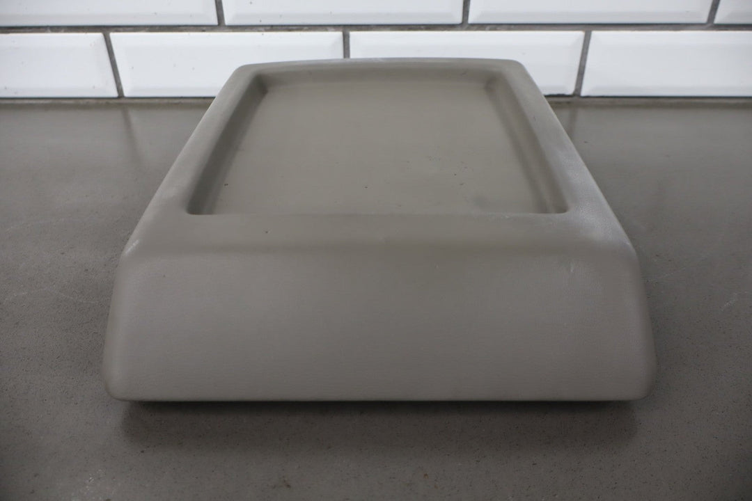 2005 - 2007 Hummer H2 - Console Lid Wheat 89042128